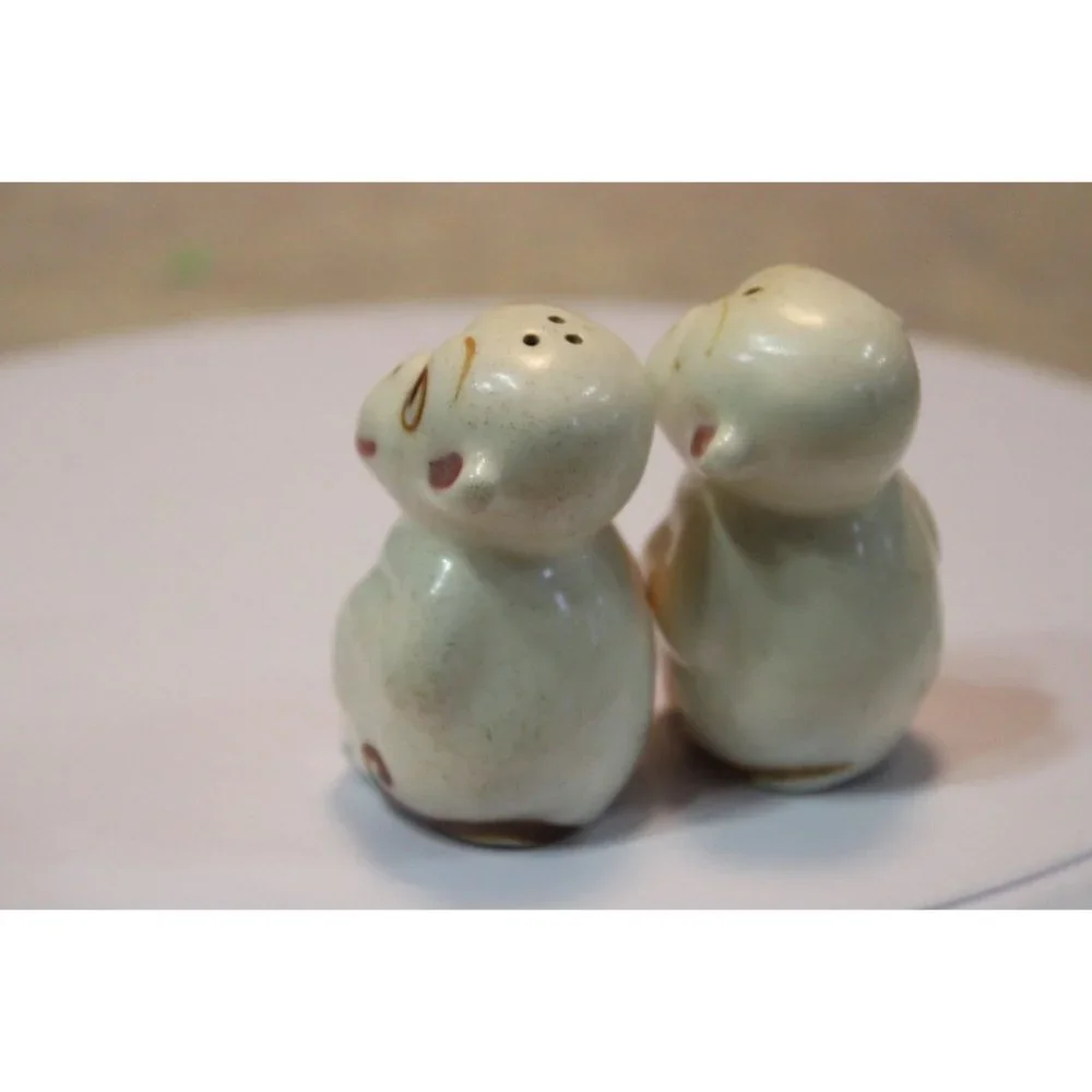 Salt & Pepper Shakers - Vintage China Monkeys
